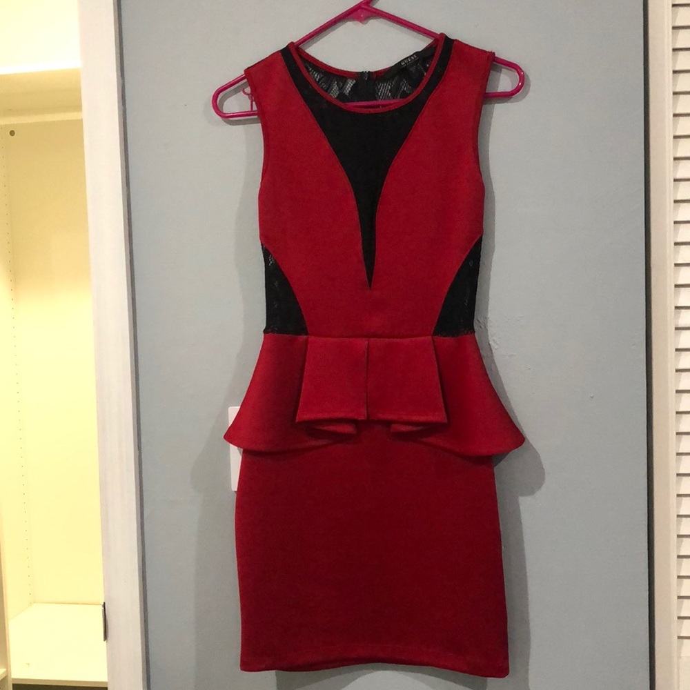 Gues, Red fitted dress